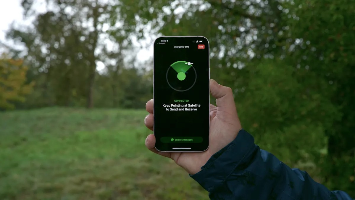 Kết nối vệ tinh trên điện thoại thông minh